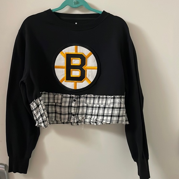 NHL | Tops | Boston Bruins Womens Cropped Sweatshirt | Poshmark
